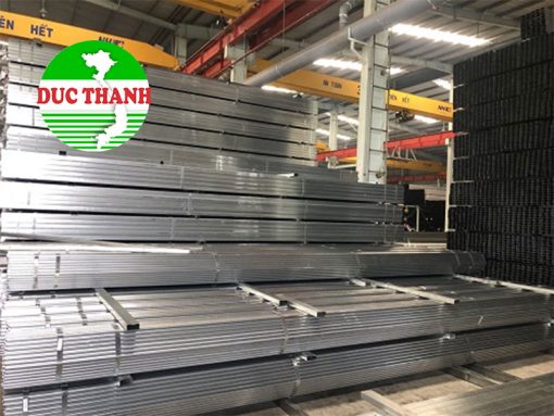 Thép hộp Nam Hưng mạ kẽm giá rẻ, chất lượng quốc tế, có đầy đủ chứng chỉ chất lượng của nhà sản xuất.